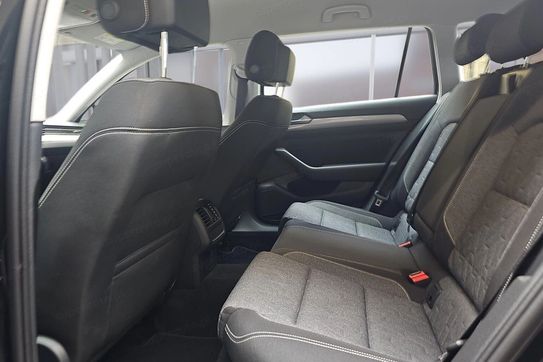 Volkswagen Passat 1.5 TSI Business DSG