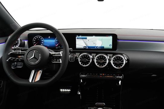 Mercedes CLA 200 AMG Line Shooting Brake