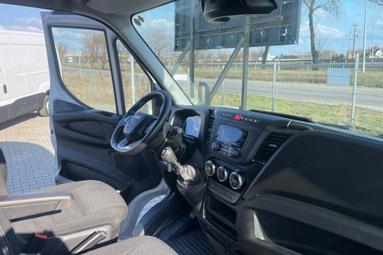 Iveco Daily 35S18 Plandeka 10EP