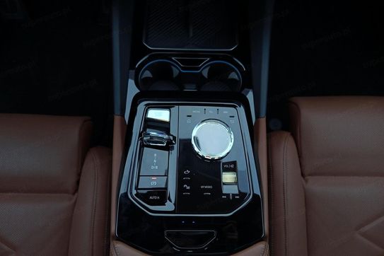 BMW i5 83.9kWh M60 xDrive