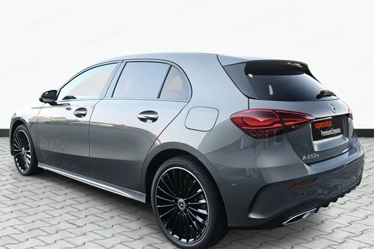 Mercedes Klasa A 250 e PHEV AMG Line 8G-DCT