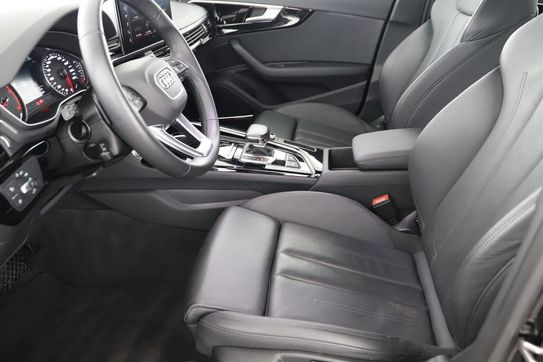 Audi A4 40 TDI mHEV S tronic