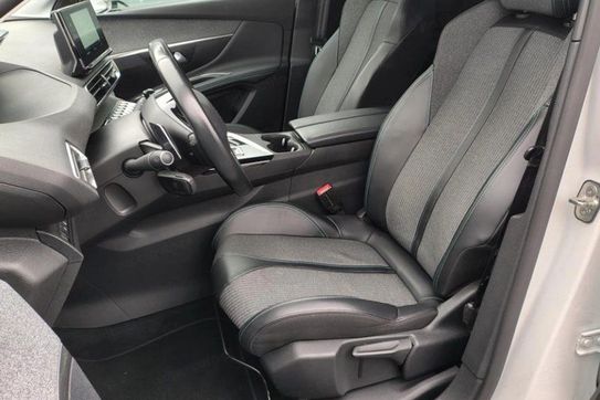 Peugeot 3008 1.5 BlueHDi Allure Pack