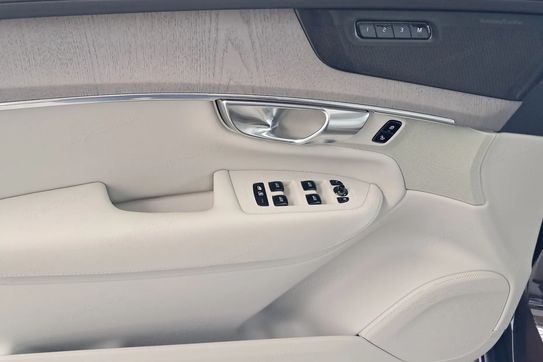 Volvo XC90 B5 B AWD Ultra Bright 7os