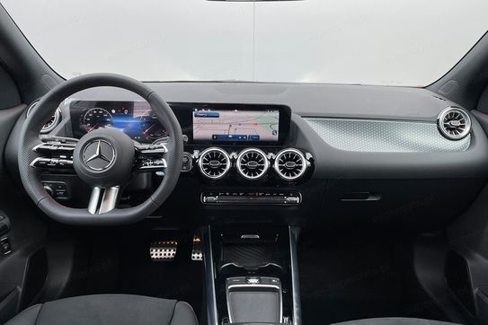 Mercedes GLA 200 AMG Line