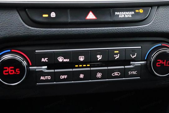 Kia Ceed 1.5 T-GDI M