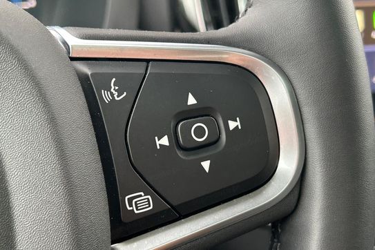 Volvo XC60 T6 Plug-In Hybrid AWD Core