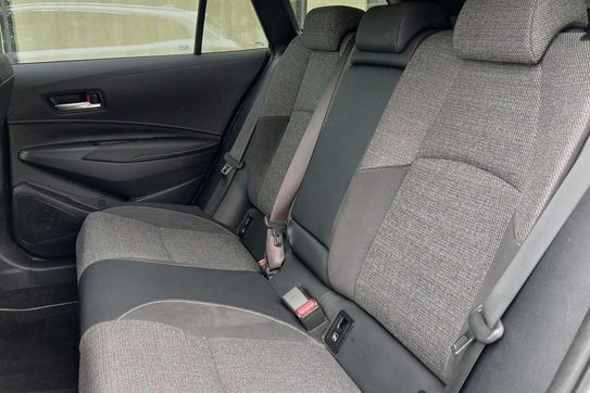 Toyota Corolla 1.8 Hybrid Style