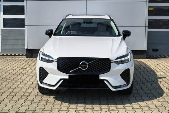 Volvo XC60 T6 Plug-In Hybrid AWD Ultra Dark