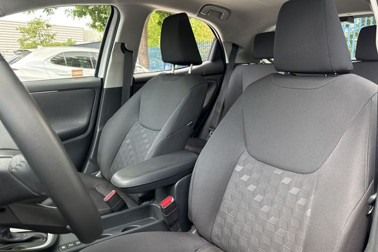 Toyota Yaris Comfort  1.5 Hybrid