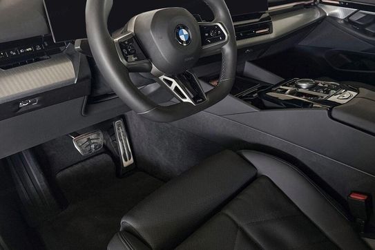 BMW Seria 5 520d M Sport