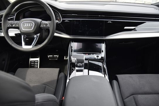 Audi Q7 55 TFSI e quattro S Line