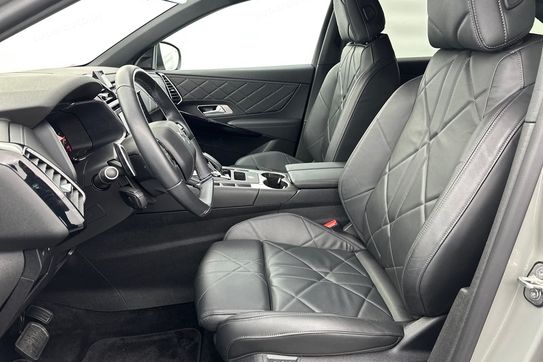 DS DS7 Rivoli 1.6 E-Tense Hybrid AT 4x4