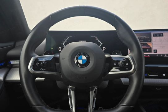 BMW Seria 5 520d xDrive mHEV M Sport aut