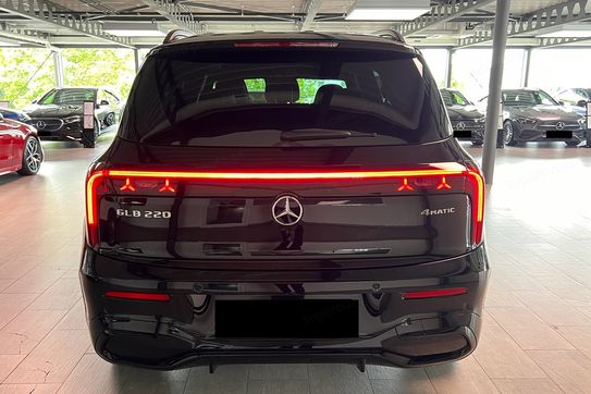 Mercedes GLB 220 4-Matic AMG Line