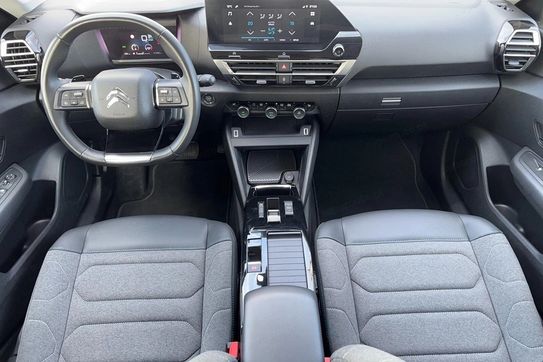 Citroen C4 PureTech EAT8