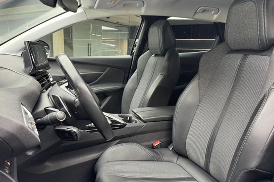 Peugeot 3008 1.6 PureTech Hybrid PHEV Allure S&S EAT8