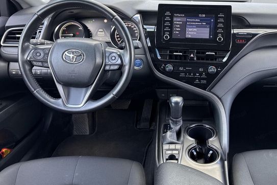 Toyota Camry 2.5 Hybrid Comfort CVT