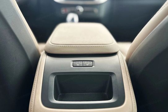 Volvo XC90 B5 B AWD Plus Bright 7os