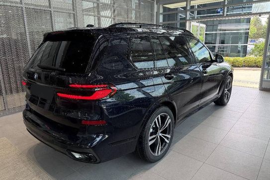 BMW X7 xDrive40d Individual Edition