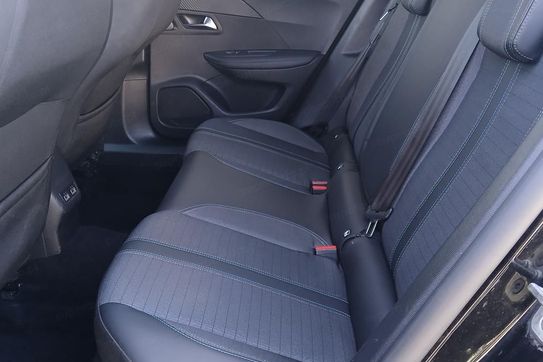 Peugeot 2008 Bluehdi Allure Pack S&S