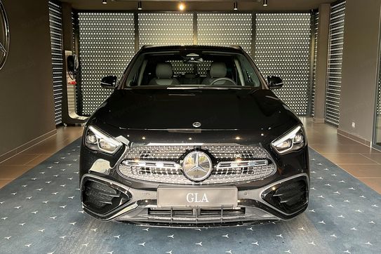 Mercedes GLA 200 AMG Line