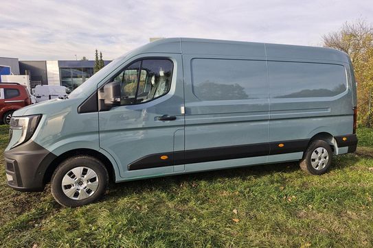 Renault Master L3H2 Extra AT9
