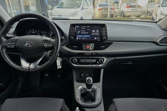 Hyundai i30 1.5 T-GDI Smart