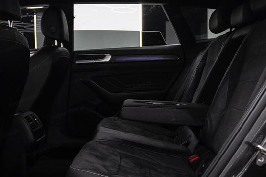 Volkswagen Arteon 2.0 Tdi r-Line Dsg
