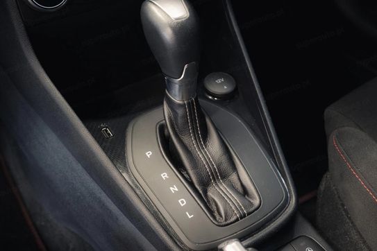 Ford Fiesta 1.0 Ecoboost Hybrid S&S St-Line x