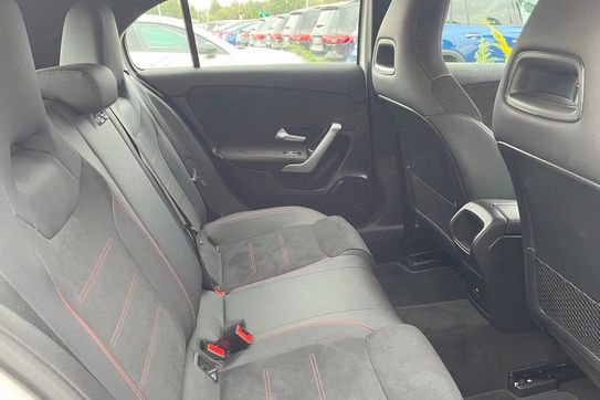 Mercedes Klasa A 200 AMG Line