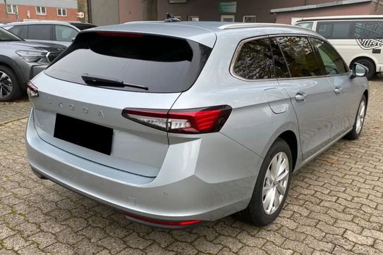 Skoda Superb Selection 1.5 TSI mHEV  DSG