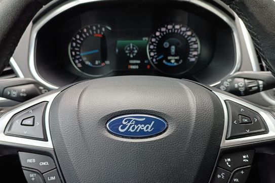 Ford S-MAX Ecoblue Titanium