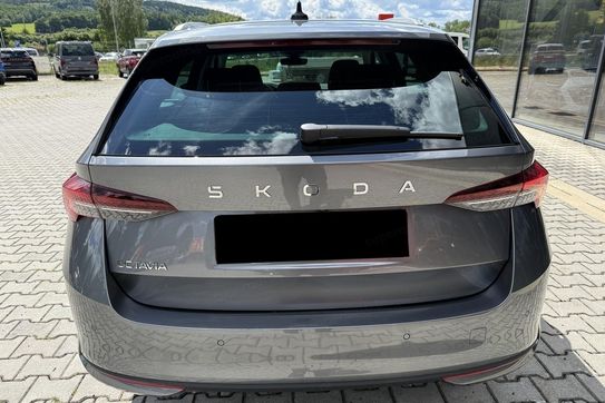 Skoda Octavia Drive Selection 1.5 TSI mHEV DSG