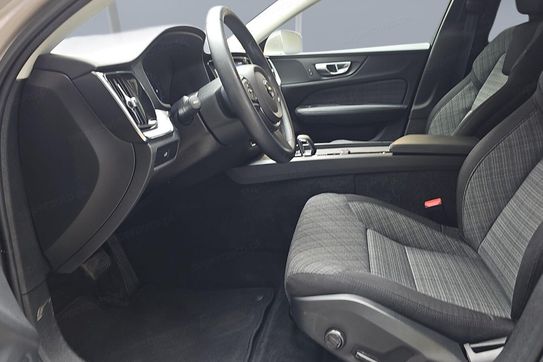 Volvo V60 B3 B Core