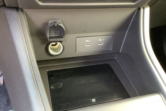 Renault Captur Techno 1.8 E-Tech Full Hybrid AT