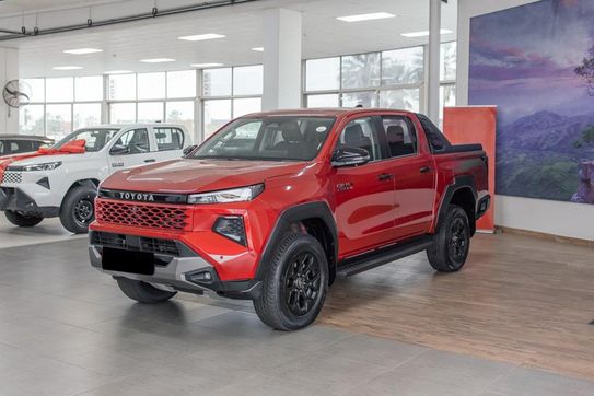 Toyota HiLux mHEV Double Cab Invincible 4x4 aut