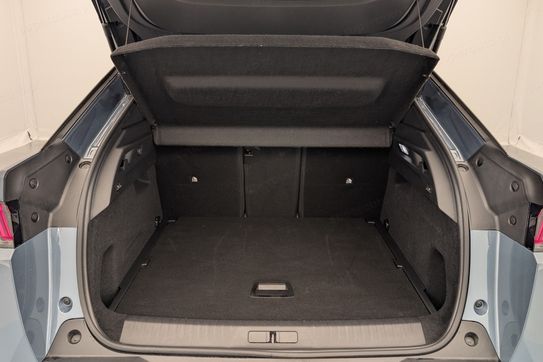 Peugeot 3008 ALLURE 1.2 mHEV e-DCS6