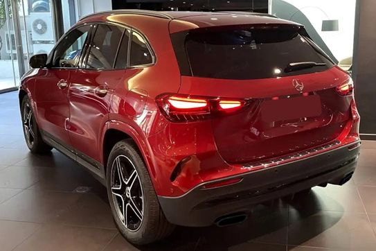 Mercedes GLA 200 AMG Line