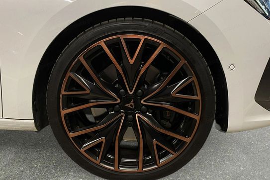 Cupra Leon 2.0 TSI DSG