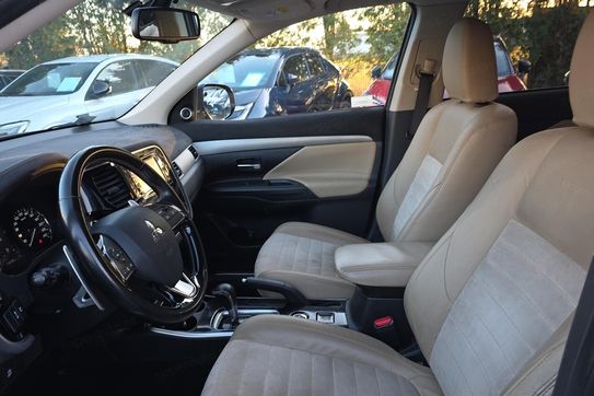 Mitsubishi Outlander 2.0 Instyle 4WD CVT