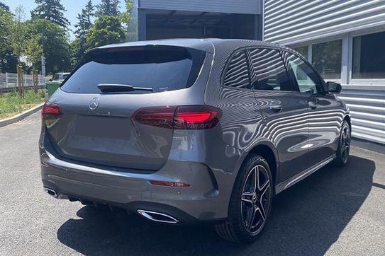 Mercedes Klasa B 200 AMG Line