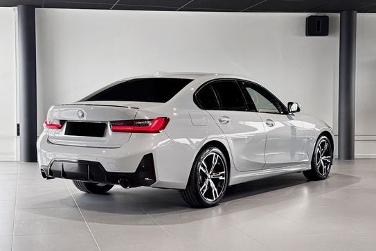 BMW Seria 3 320i xDrive M Sport