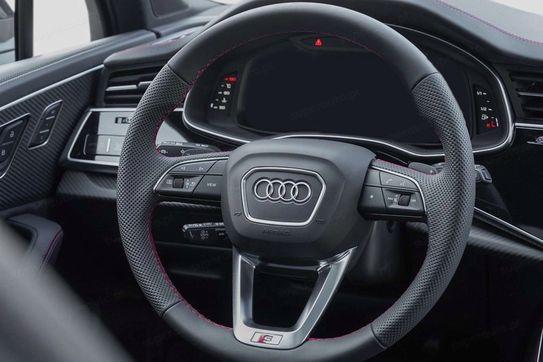 Audi Q7 SQ7 TFSI quattro