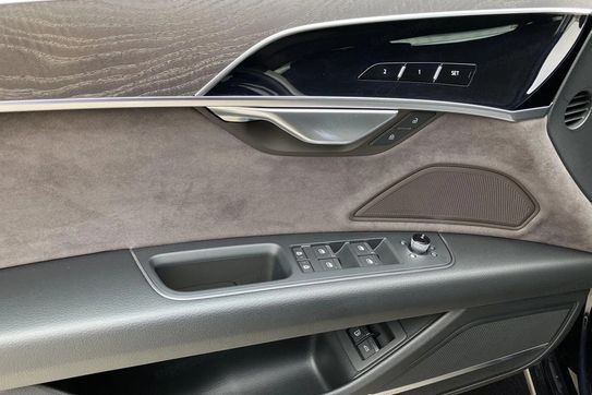 Audi A8 60 TFSI e Quattro Tiptr.