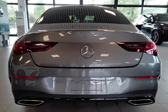 Mercedes CLA 200  AMG Line