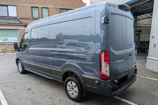 Ford Transit L3H2 Limited 350 A8