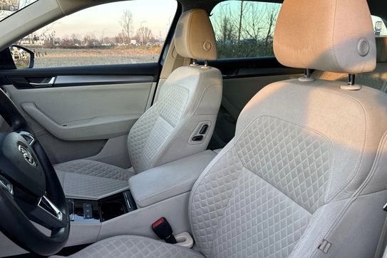 Skoda Superb 2.0 TDI SCR Style DSG