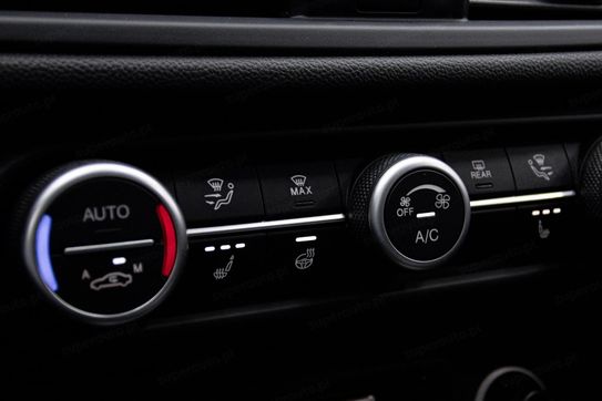 Alfa Romeo Giulia 2.0 Turbo Veloce Q4 aut