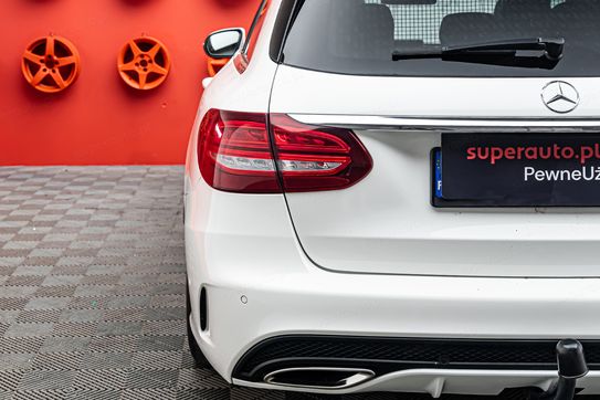 Mercedes Klasa C C 300 2.0  9G-TRONIC